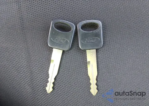 2018 Ford Police Interceptor z USA, uszkodzony, nr VIN 1FAHP2MK4JG114541